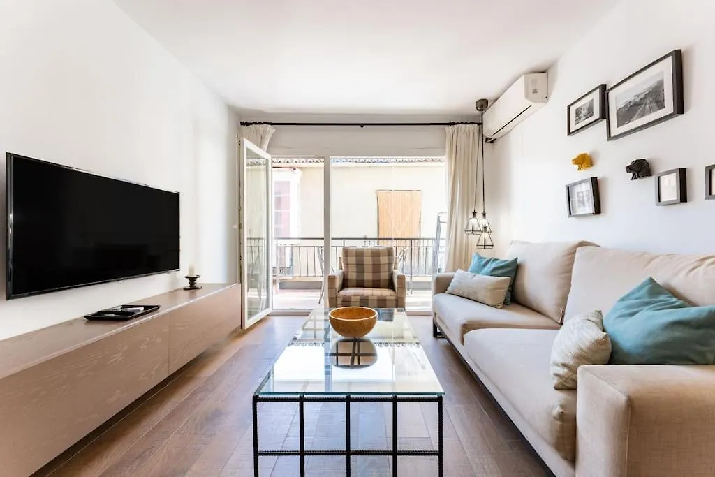 Super Central Malaga Flat With Terrace And Free Parking 0*,