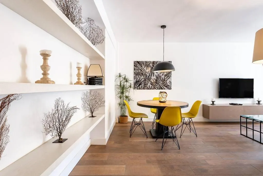 Super Central Malaga Flat With Terrace And Free Parking Apartamento